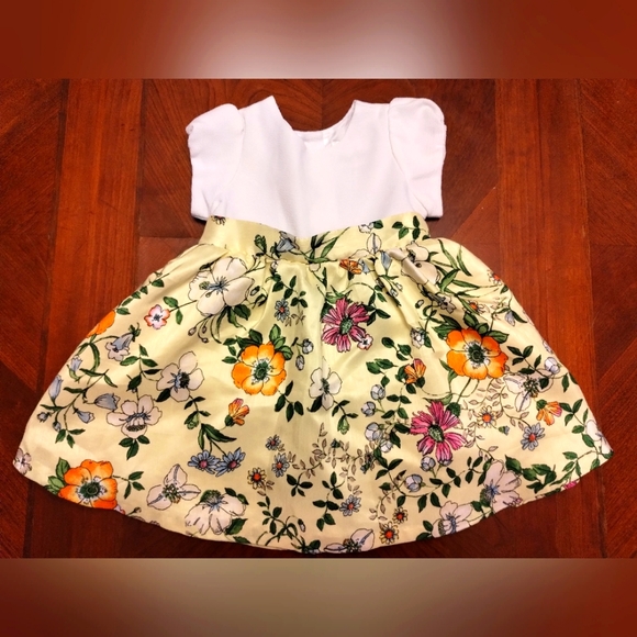 NWOT Girls Yellow & White Floral Dress, Size 12 Months - Picture 1 of 8